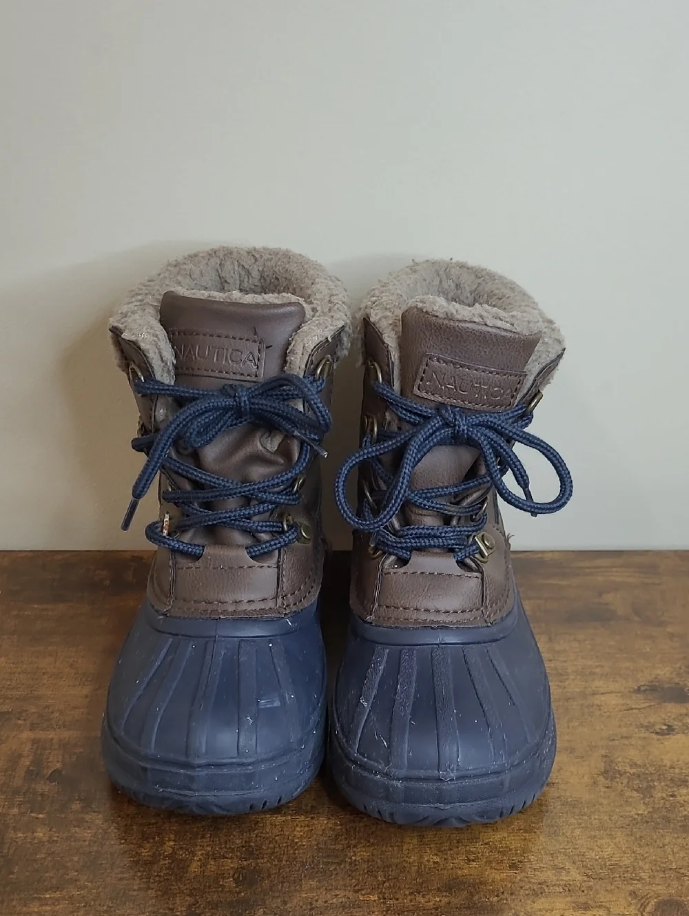 Nautica Brown & Navy Blue YARMUK Snow/Water Boots size 1